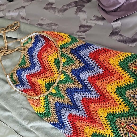 Multi color crochet halter with Fringe - Picture 3 of 5